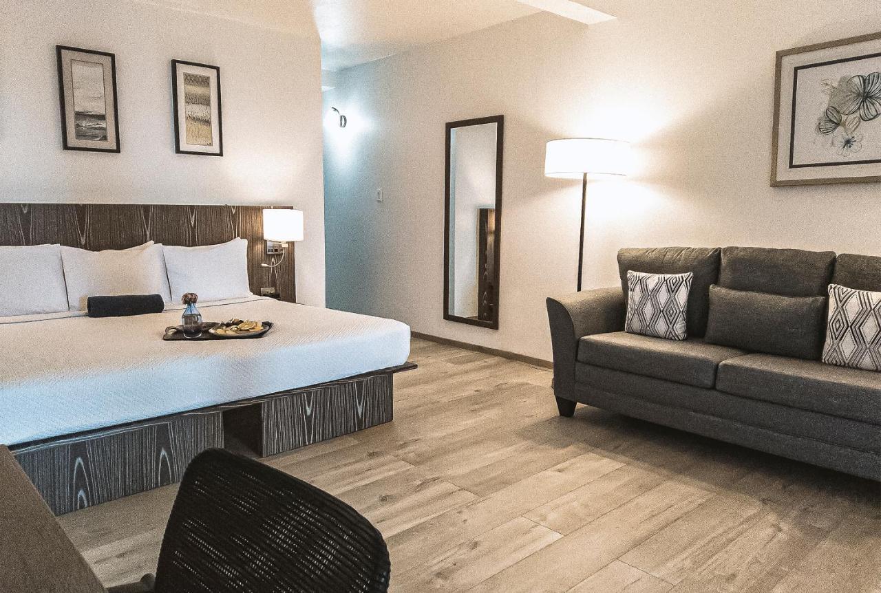 Trade Winds Hotel Dickenson Bay المظهر الخارجي الصورة