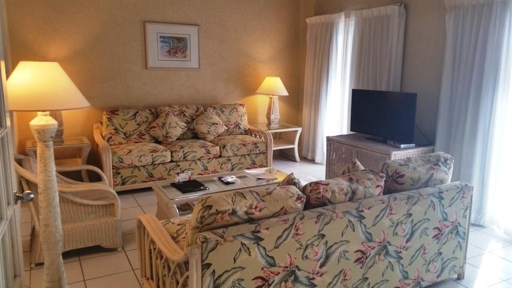 Trade Winds Hotel Dickenson Bay المظهر الخارجي الصورة