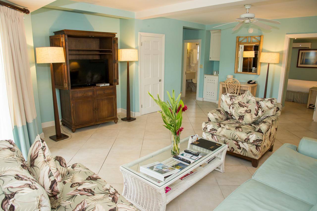 Trade Winds Hotel Dickenson Bay المظهر الخارجي الصورة